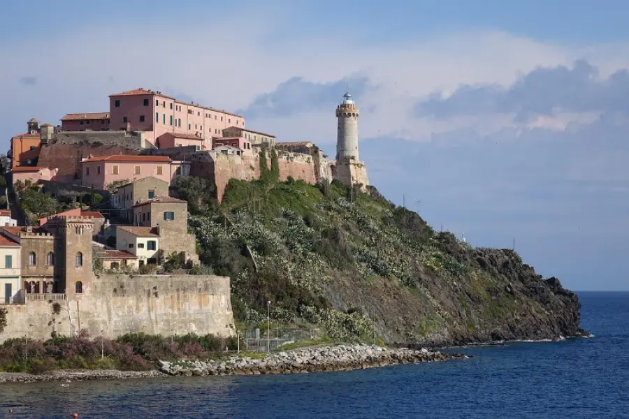 Come organizzare una vacanza low cost sull’isola d’Elba